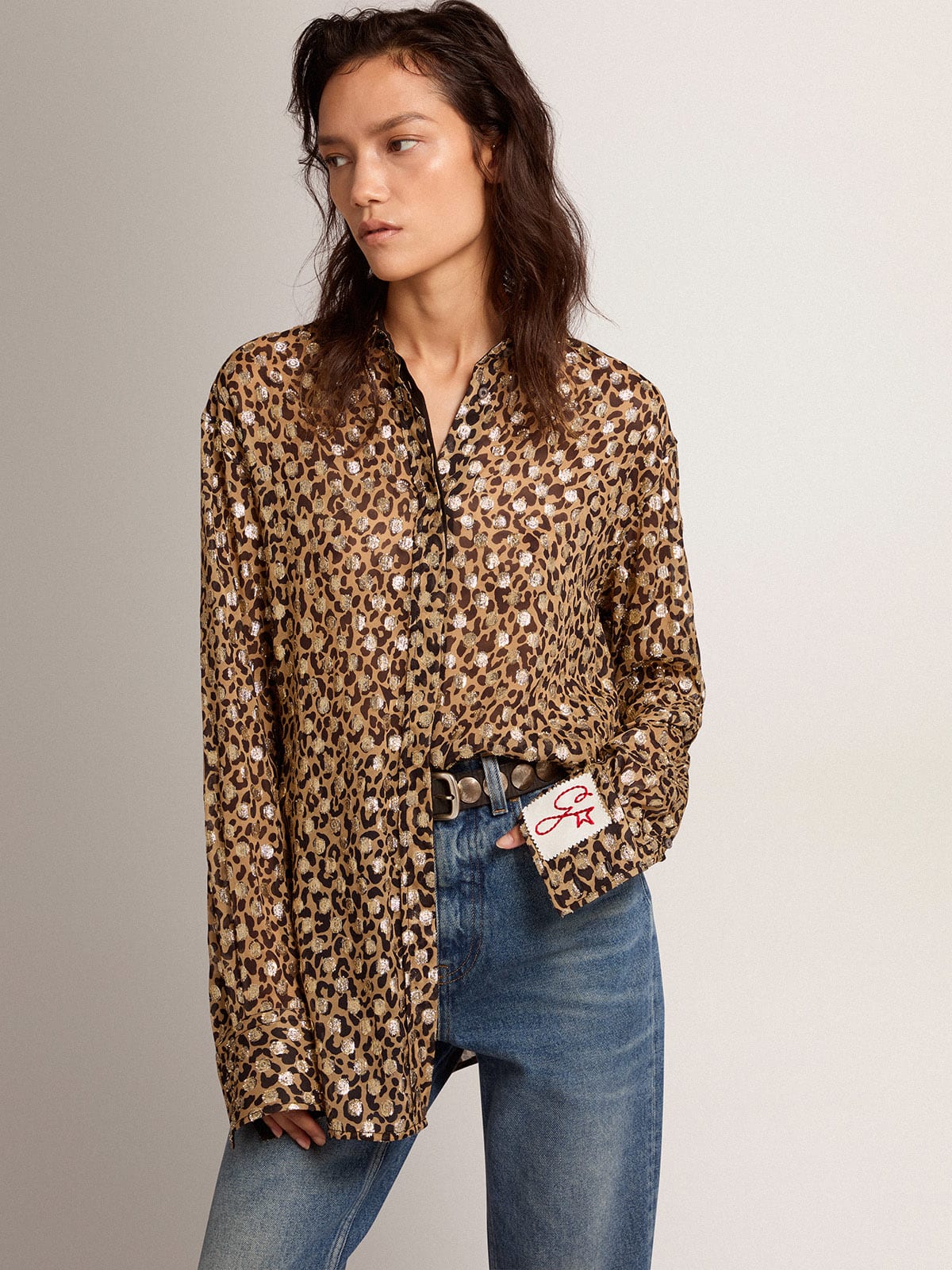 Camicia boyfriend con stampa animalier e fil coupé dorato