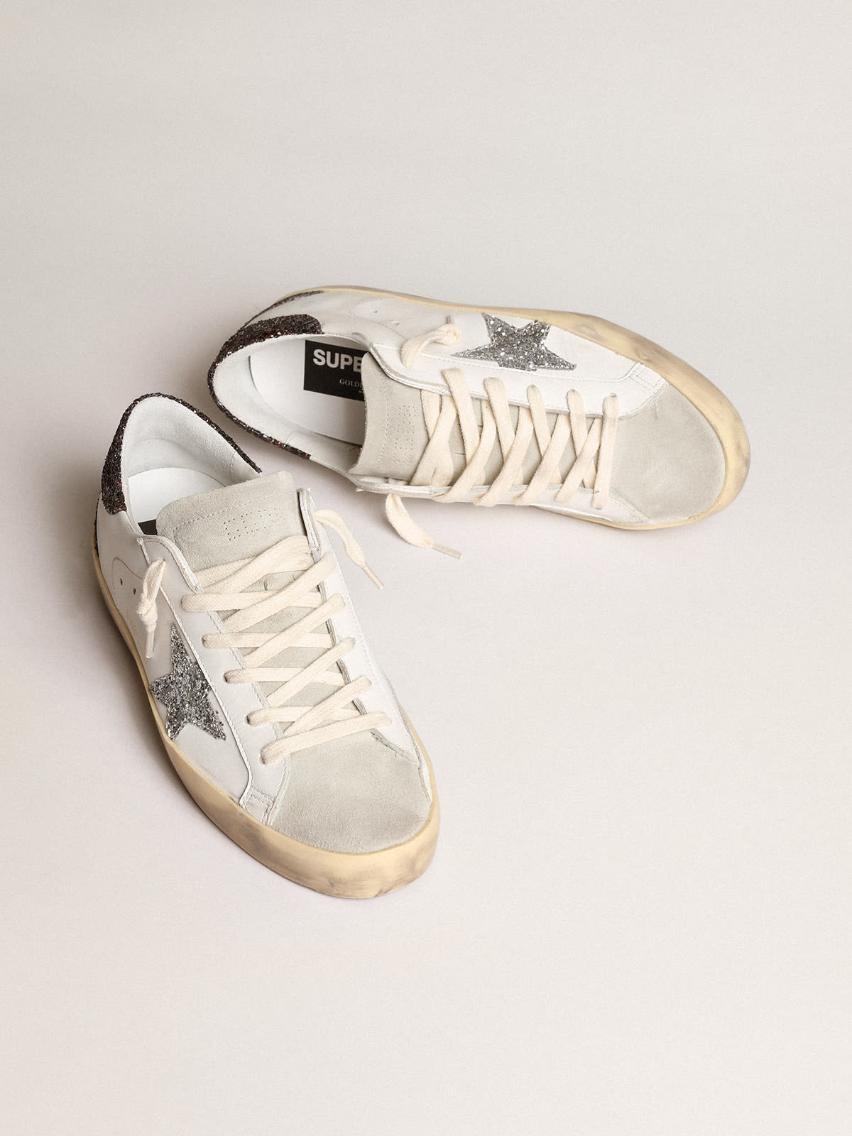 Super-Star con stella argento e talloncino in glitter marroni
