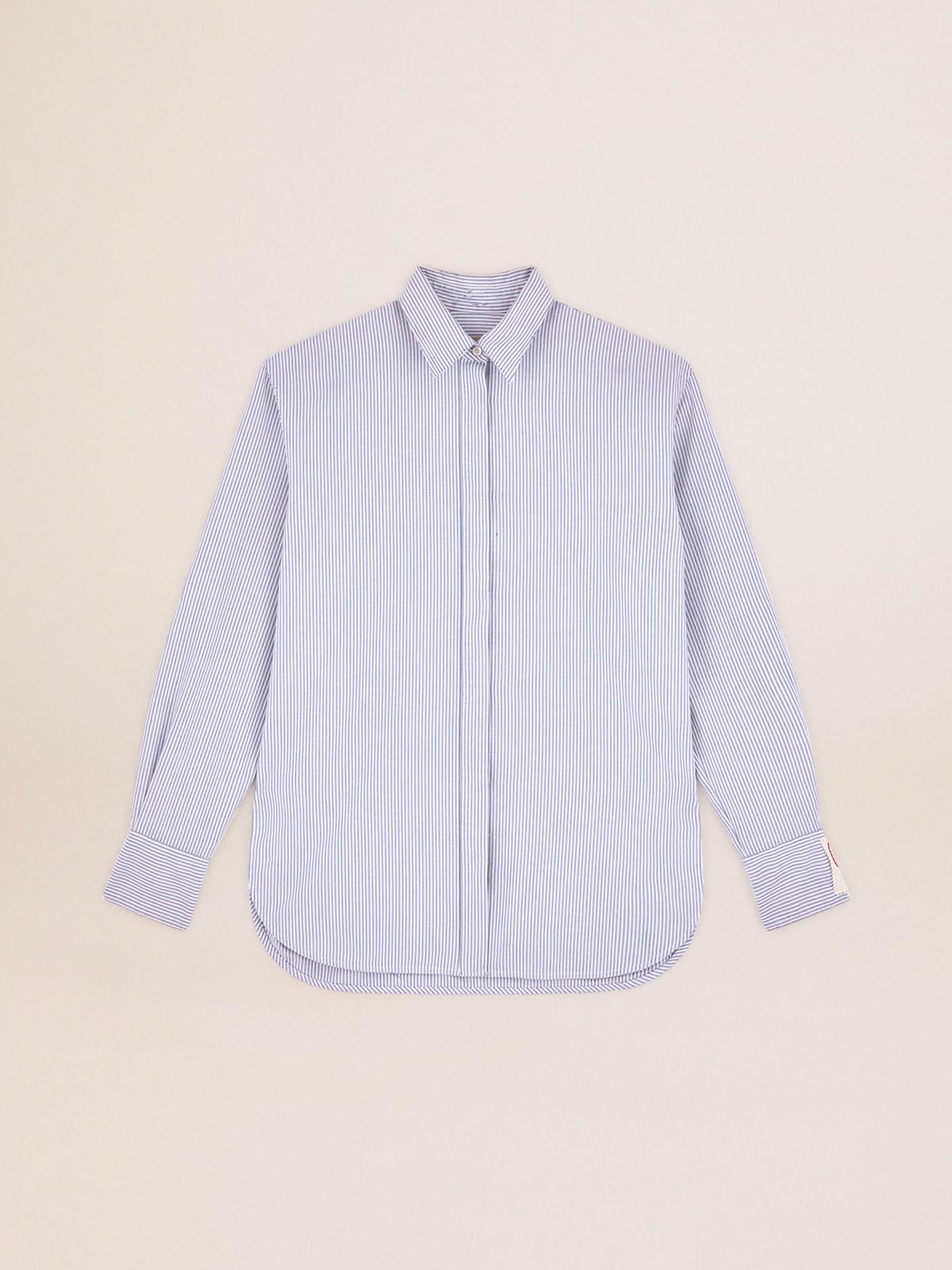 Camicia da donna con righe a bastoncino di colore azzurro
