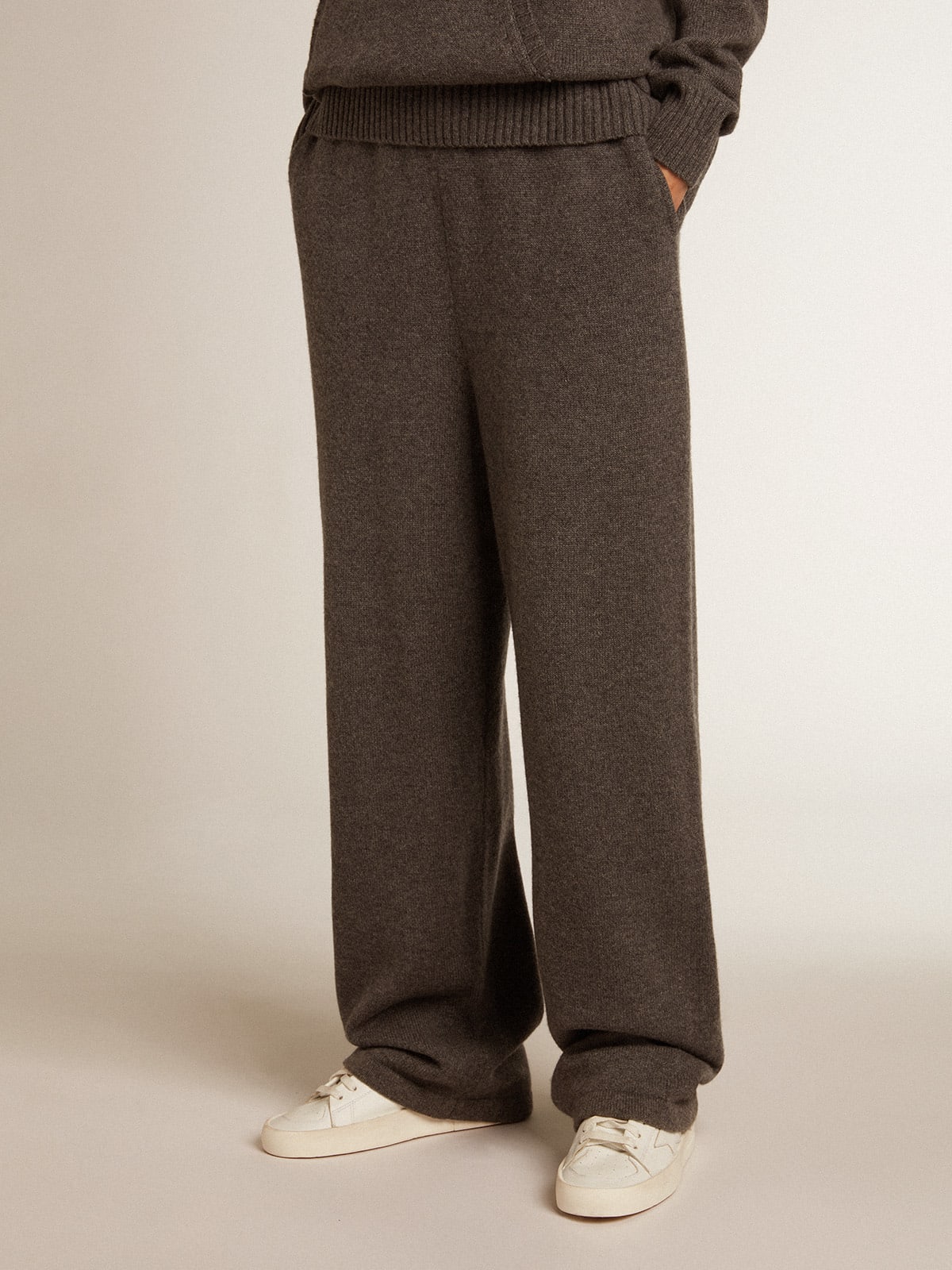 Pantalone jogging donna misto cashmere di colore grigio