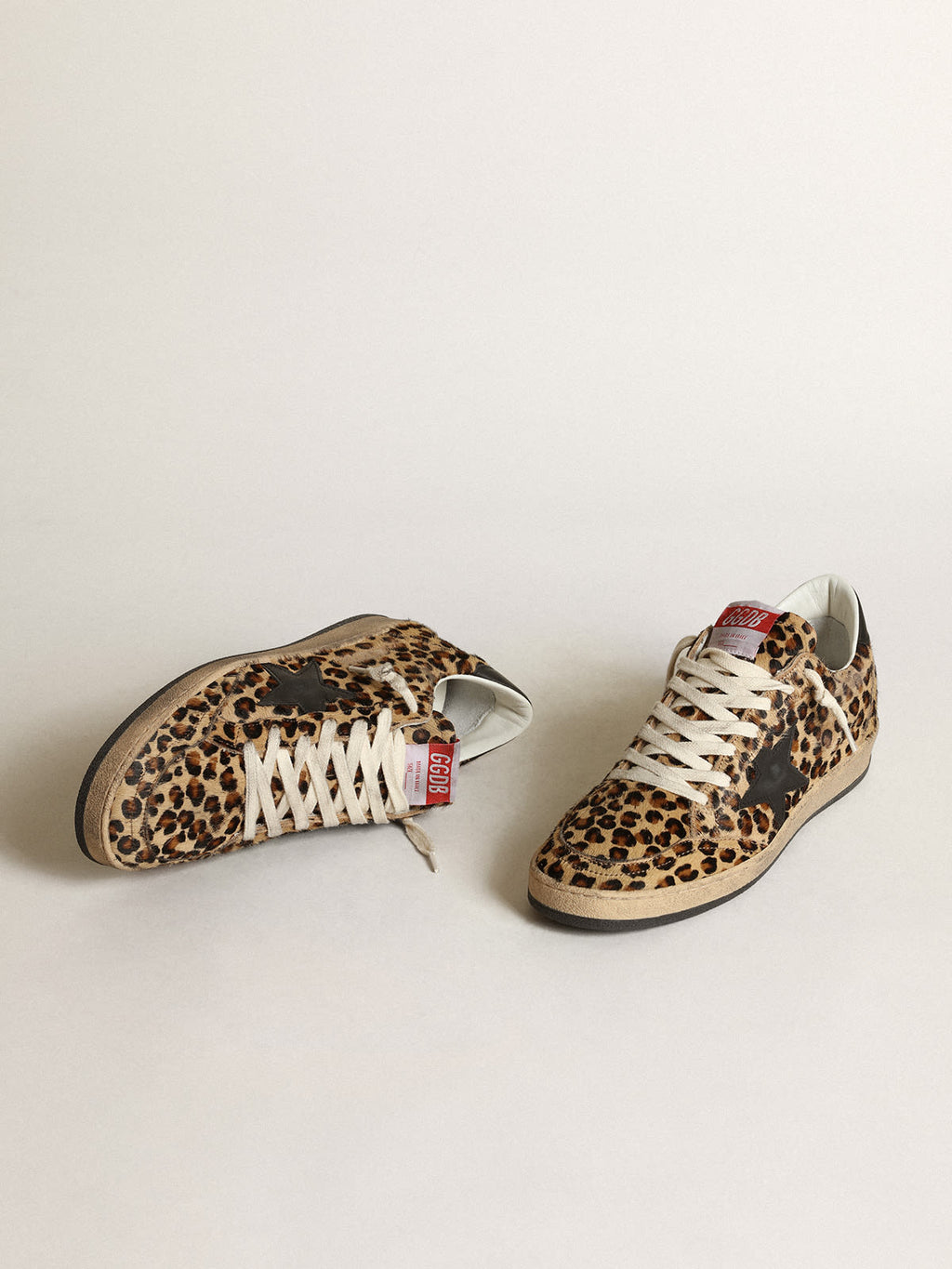 Ball Star in cavallino leo con stella e talloncino in pelle nera