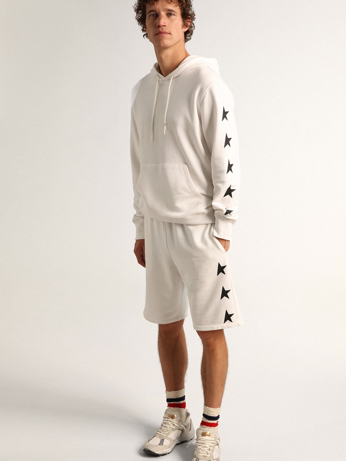 Bermuda Diego Collezione Star di colore bianco vintage con stelle nere a contrasto