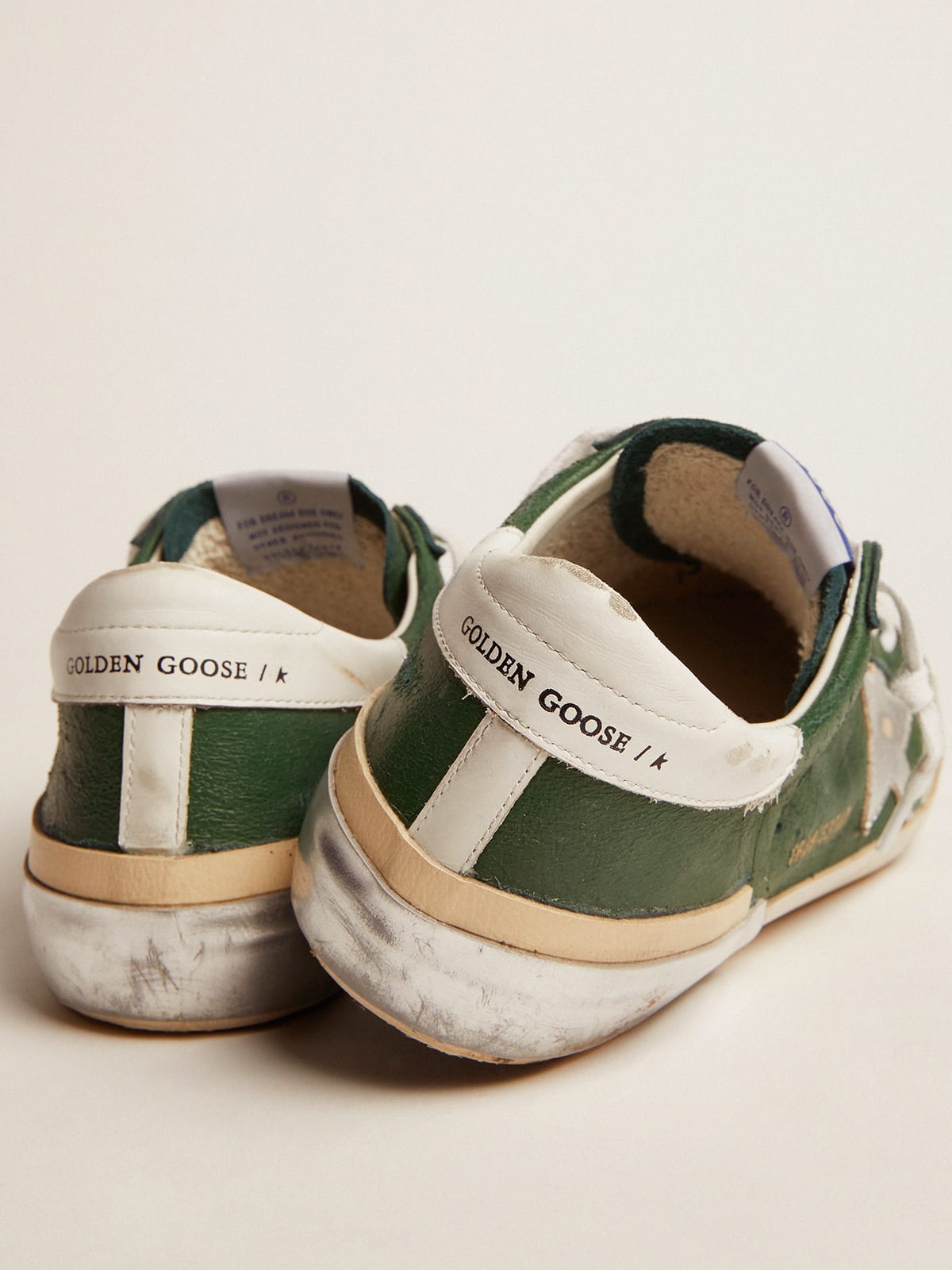 Sneaker Super-Star in pelle verde e multifoxing