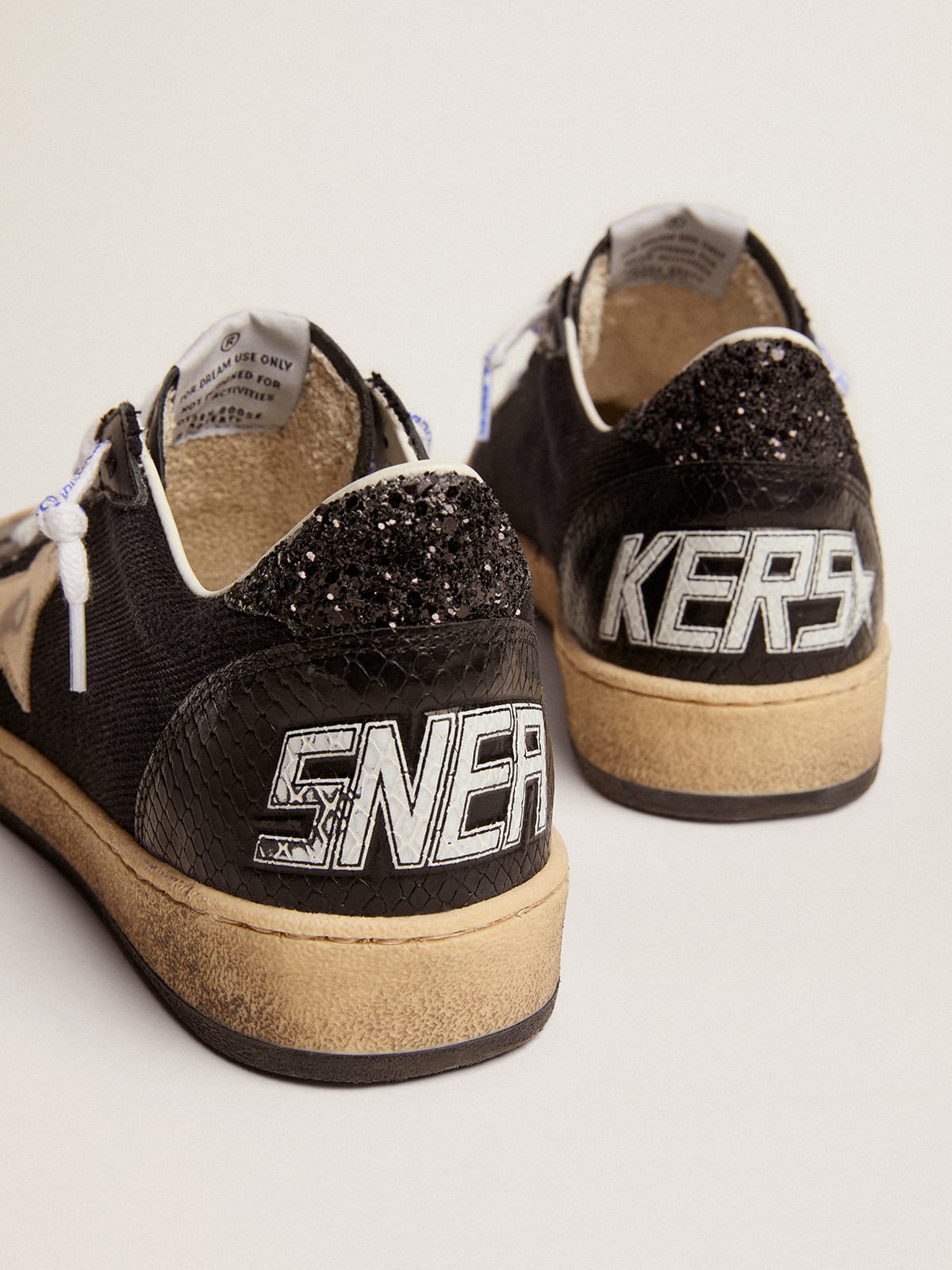 Ball Star in canvas nero con stella color platino