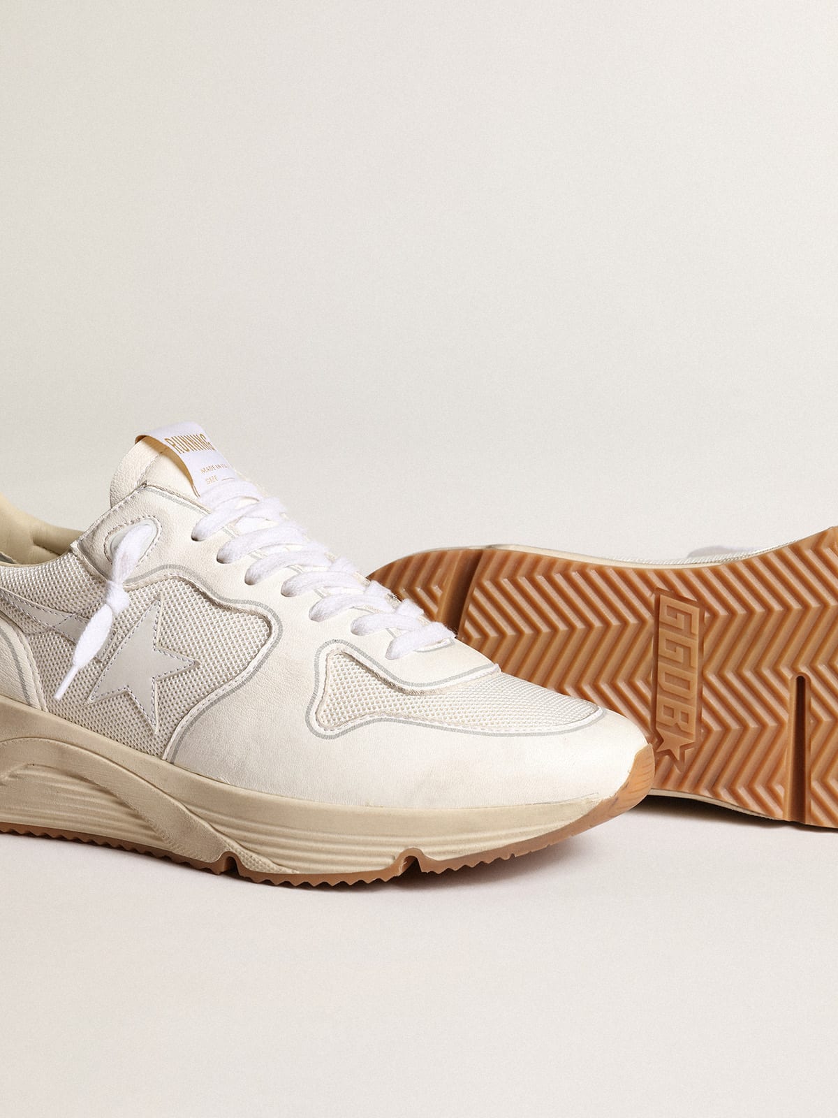 Sneaker Running Sole Uomo in rete e nappa color bianco ottico con stella in pelle bianca